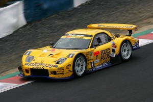 2005 GT1-01840 